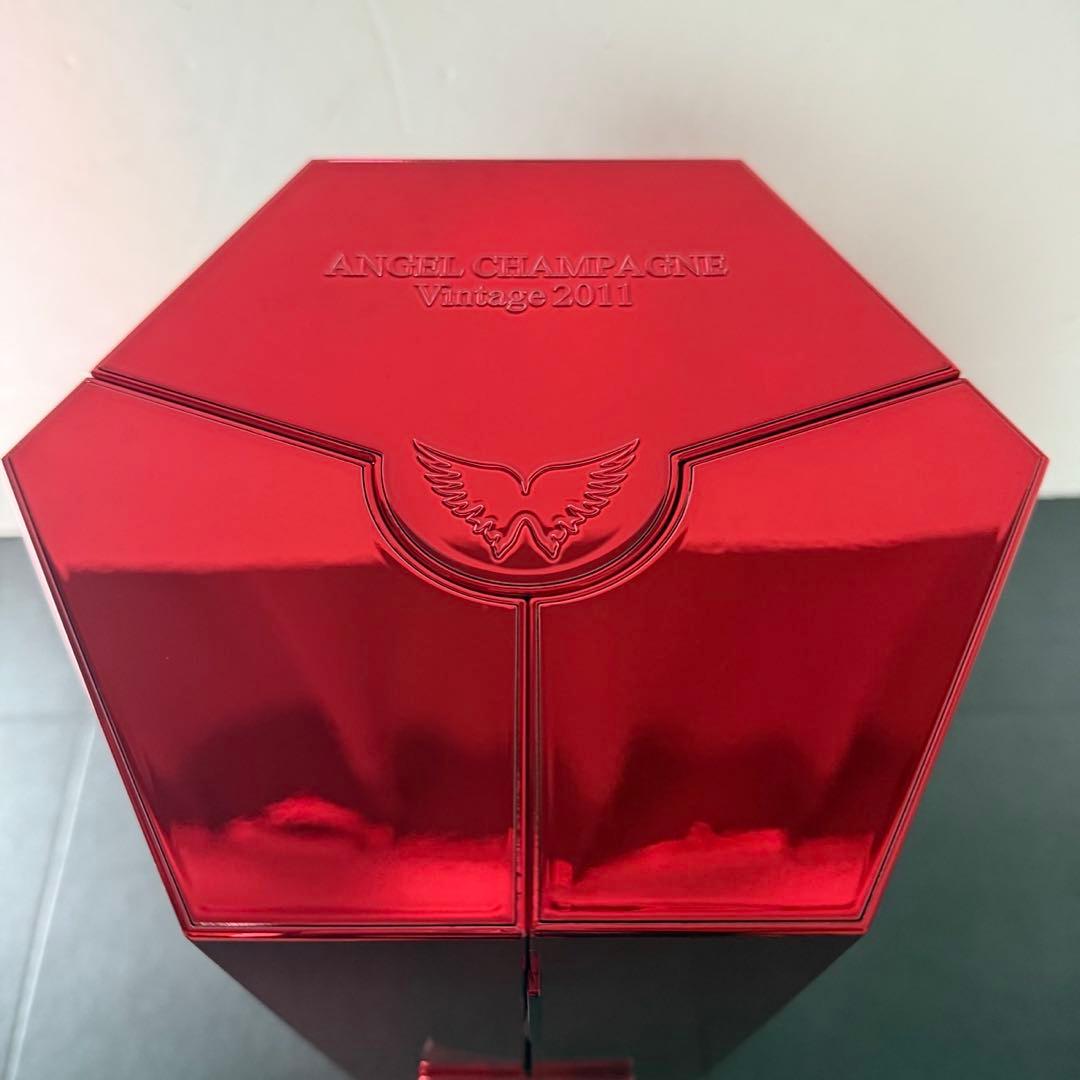 エンジェル　シャンパン　ヴィンテージ　2011年 レッド　ケース付き　255