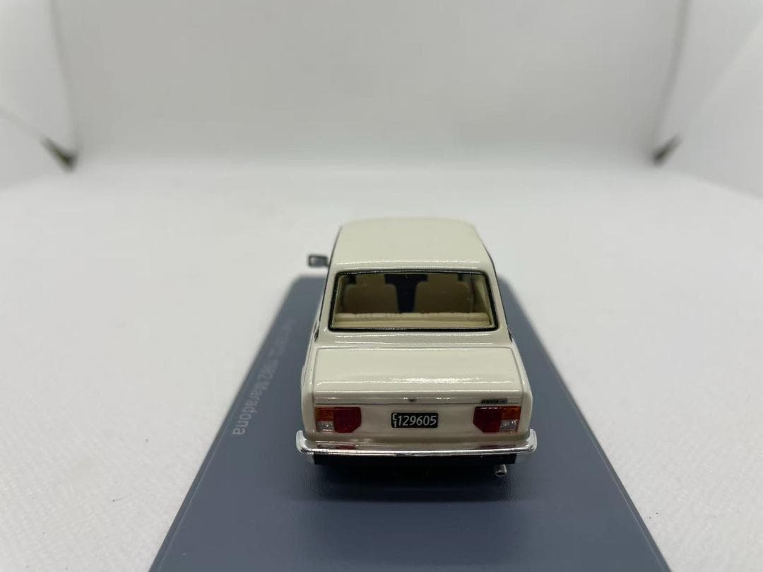 405-448 NEO 1/43 フィアット 128 CL 1982