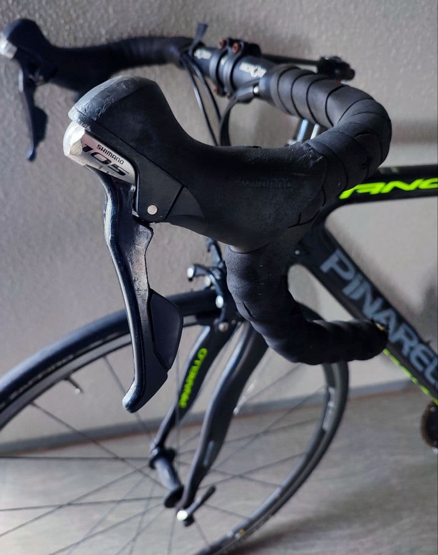 Pinarello ピナレロ アングリル カーボン ロードバイク