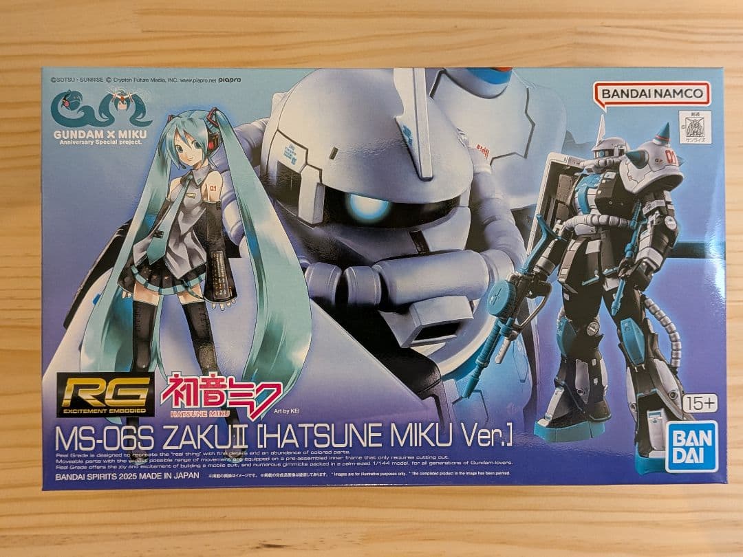 1/144 RG MS-06S ザクII 初音ミクVer. プレバン限定