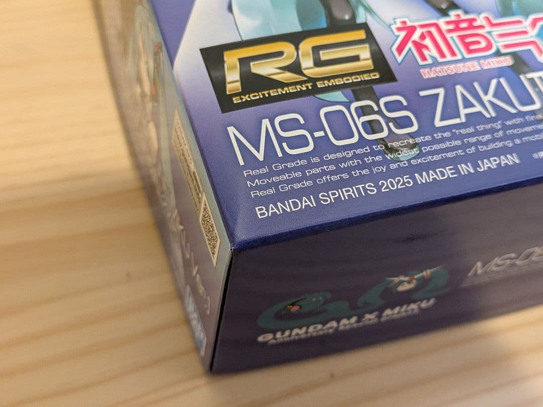 1/144 RG MS-06S ザクII 初音ミクVer. プレバン限定
