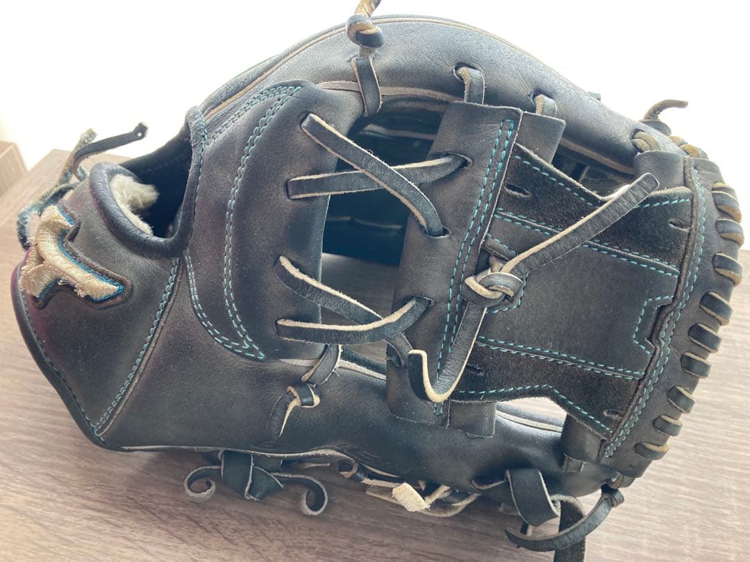 Mizuno Global Elite 軟式グローブ