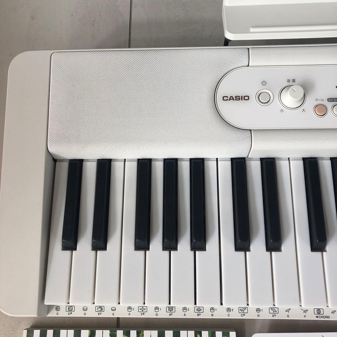 【美品】CASIO カシオ 光ナビゲーションキーボード LK-526 電子ピアノ