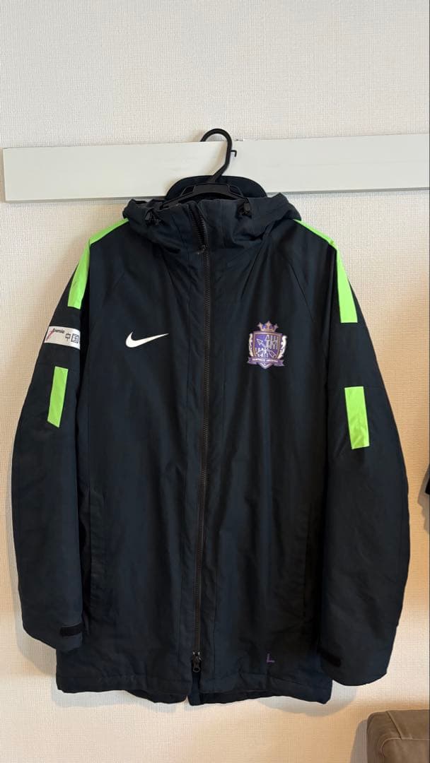 Nike サッカー用ジャケット Lサイズ