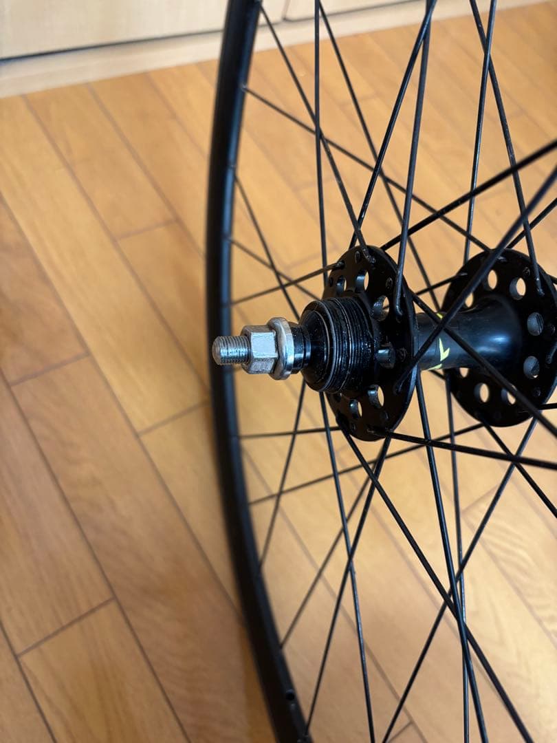 ピストやシングルバイク用　ダイナモホイール　ライト付