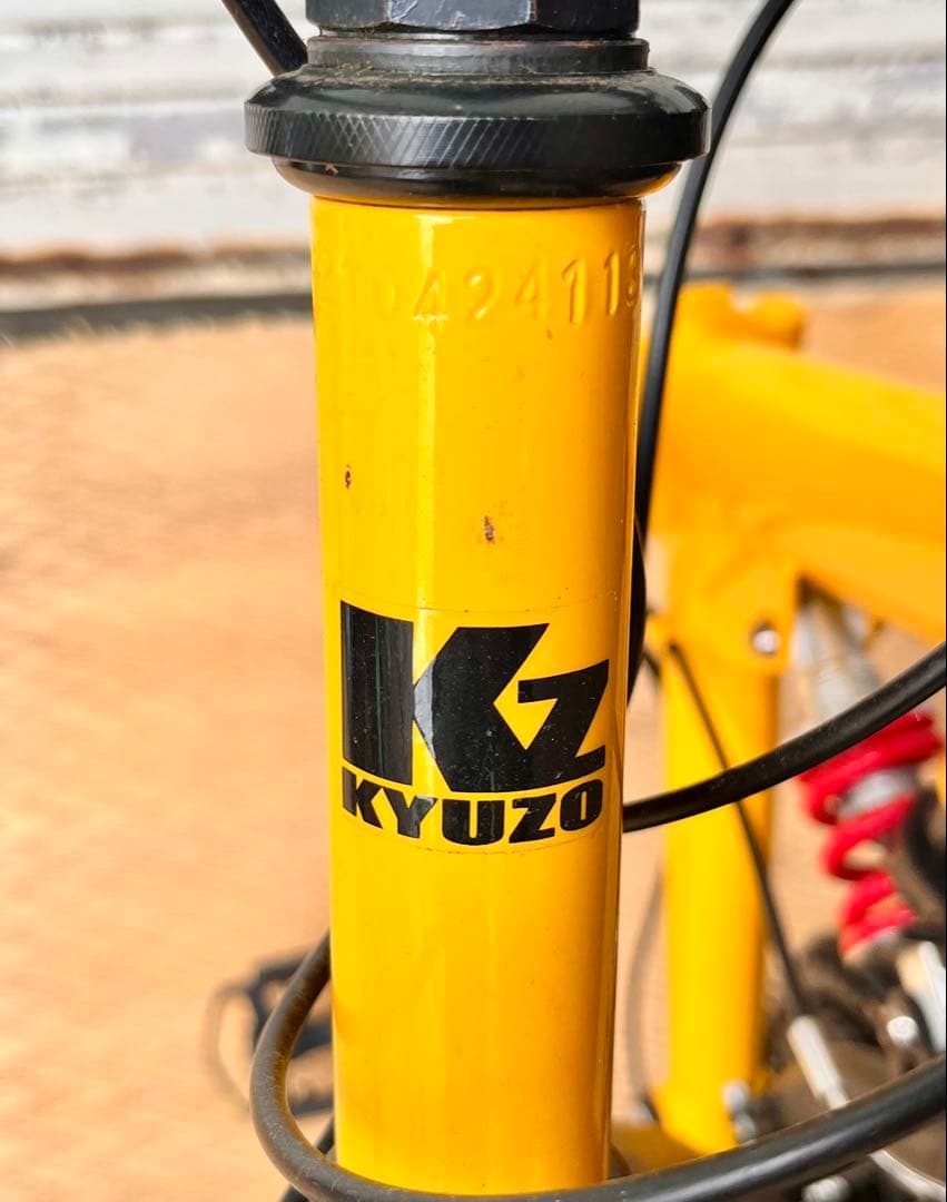 ③ KYUZO 折りたたみ自転車 26インチマウンテンバイク 変速 KZ-104