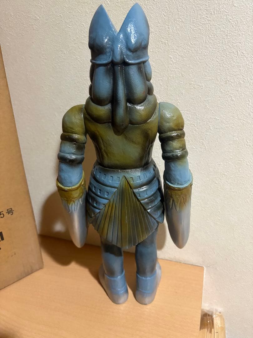 バルタン星人 限定版 ソフビ フィギュア ウルトラマン 5051251124