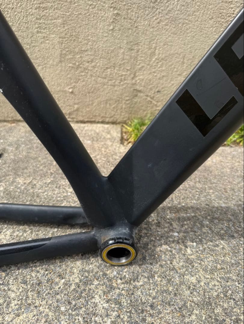 LEADER BIKE 735 フレームフォークセット