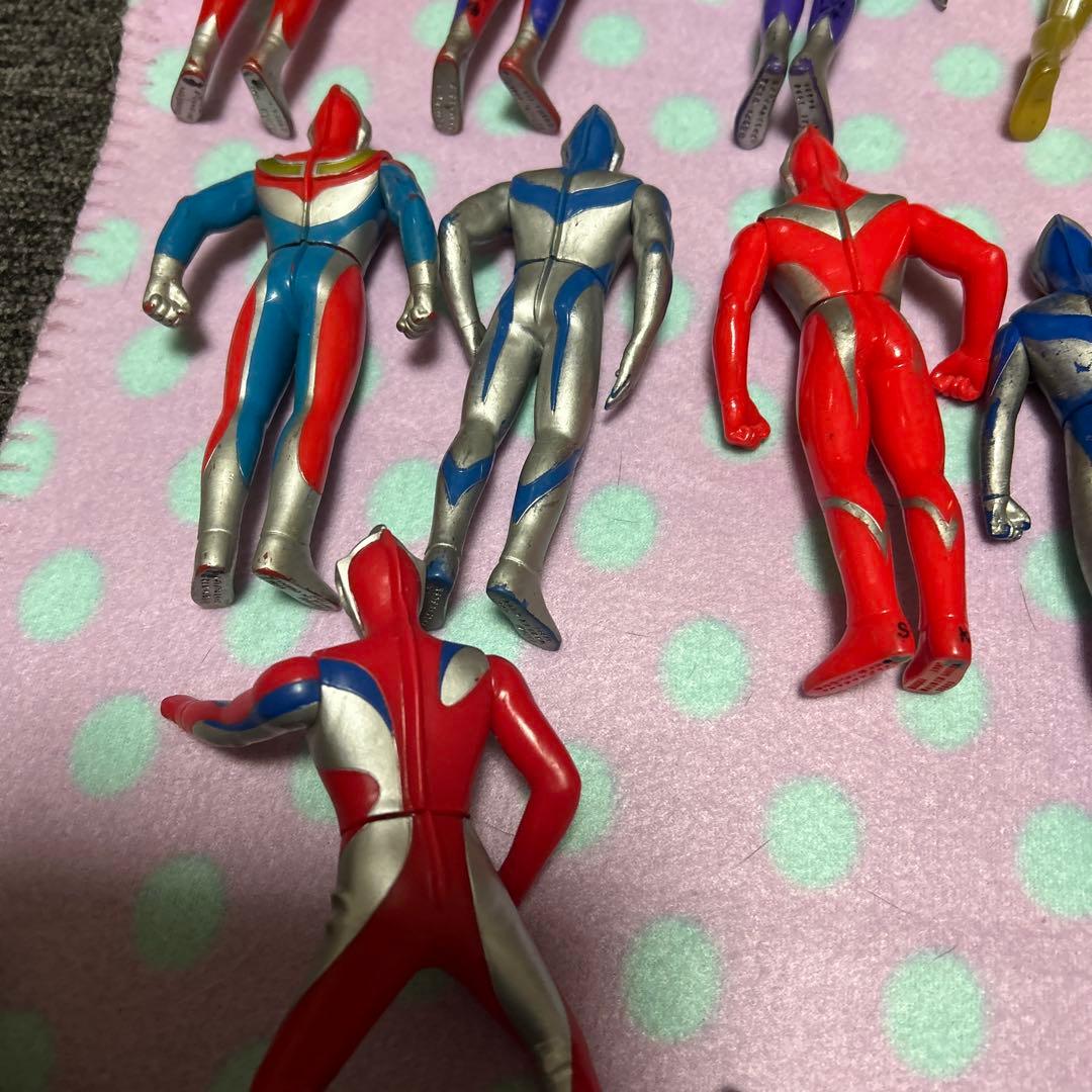 ウルトラマンフィギュアセット 約33体