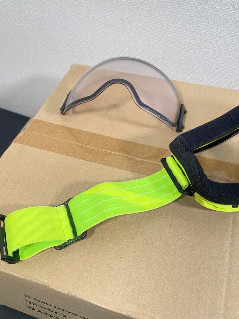 DICE BANK ウルトラ調光レンズ　ダイス バンク MIT調光、MIT偏光