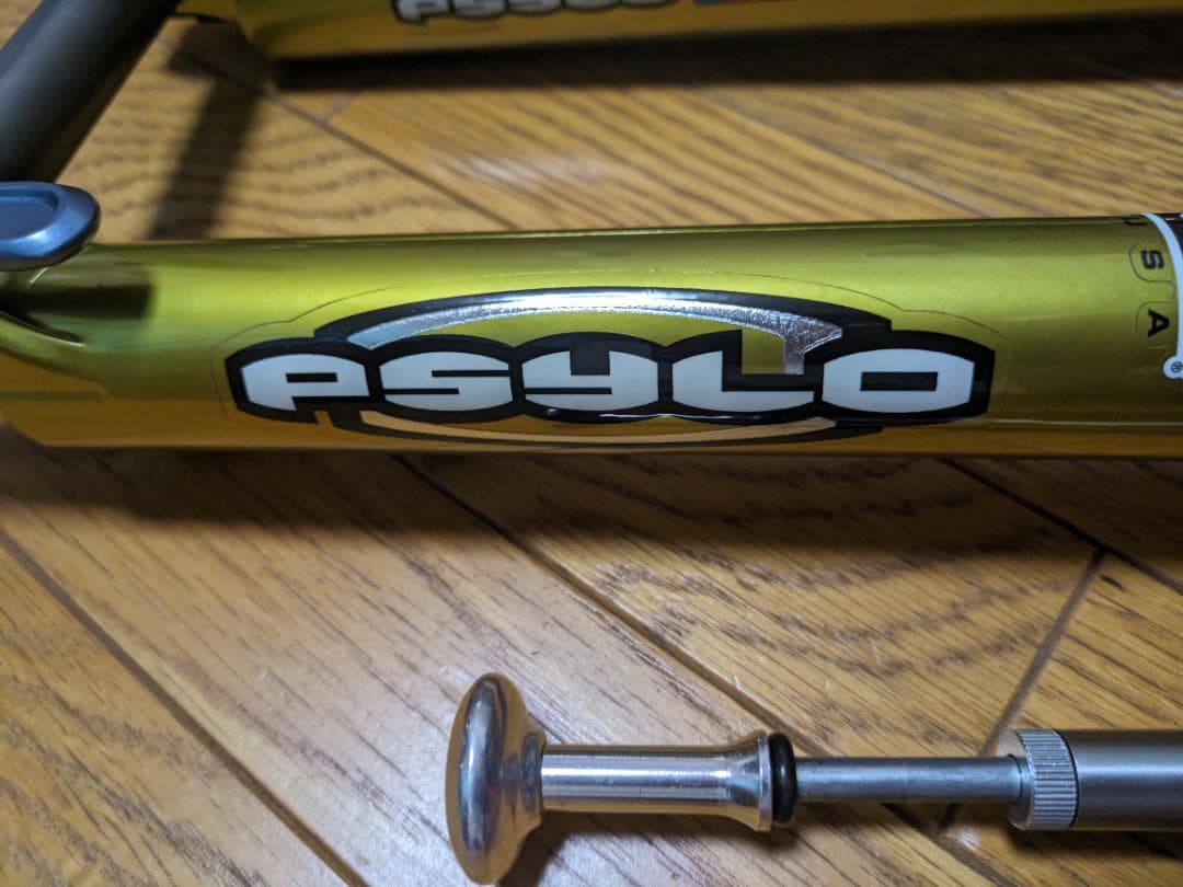 ★未使用品　ROCK SHOX- PSYLO-RACE