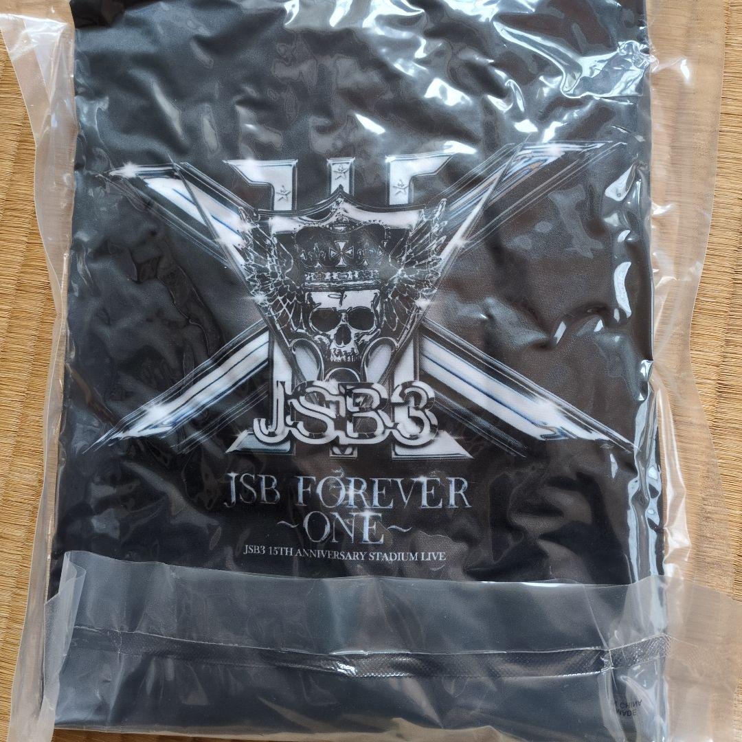 三代目JSB 15TH ANNIVERSARY 岩田剛典クッション　おまけ付