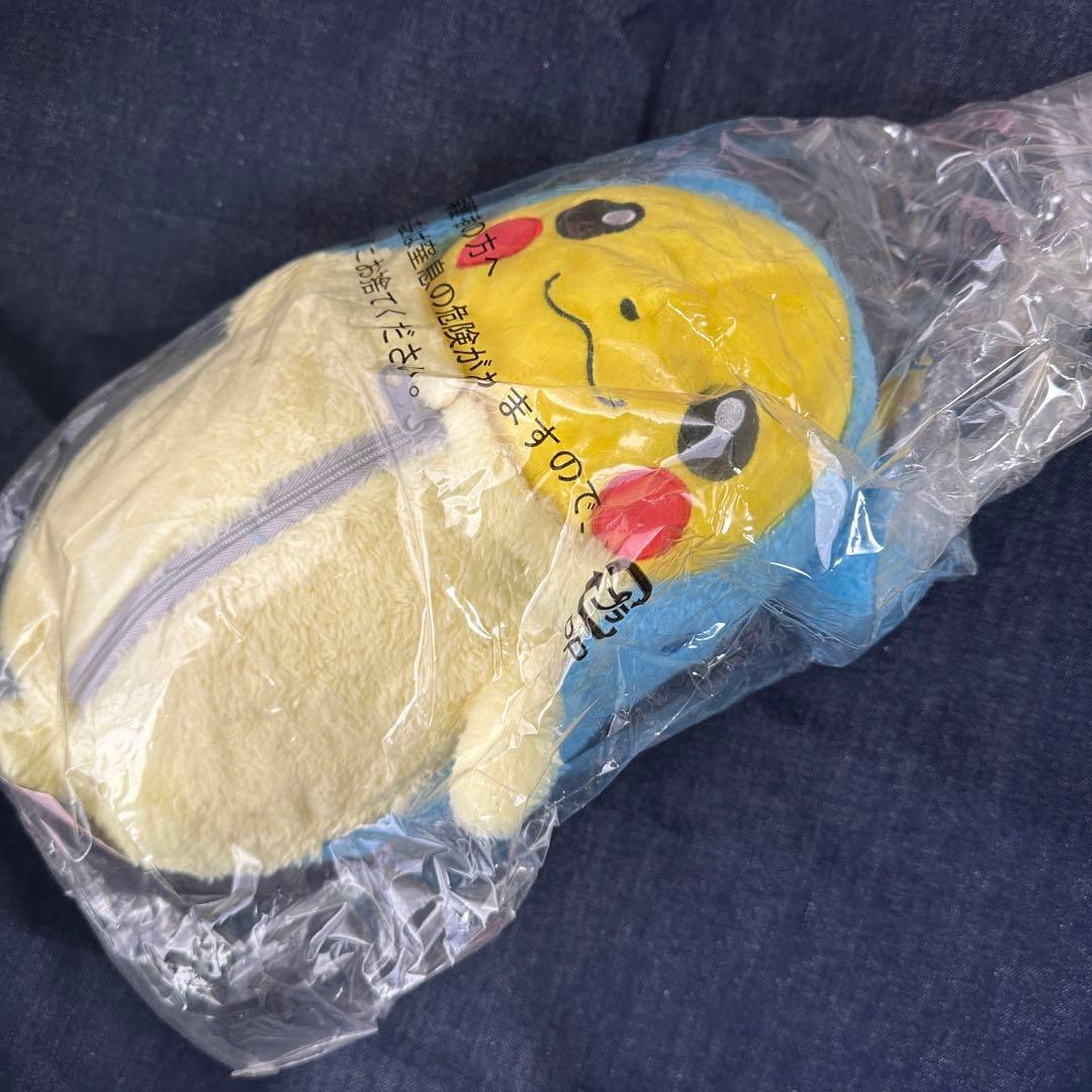未開封 ピカチュウ ラプラスもこもこねぶくろ　バンプレスト