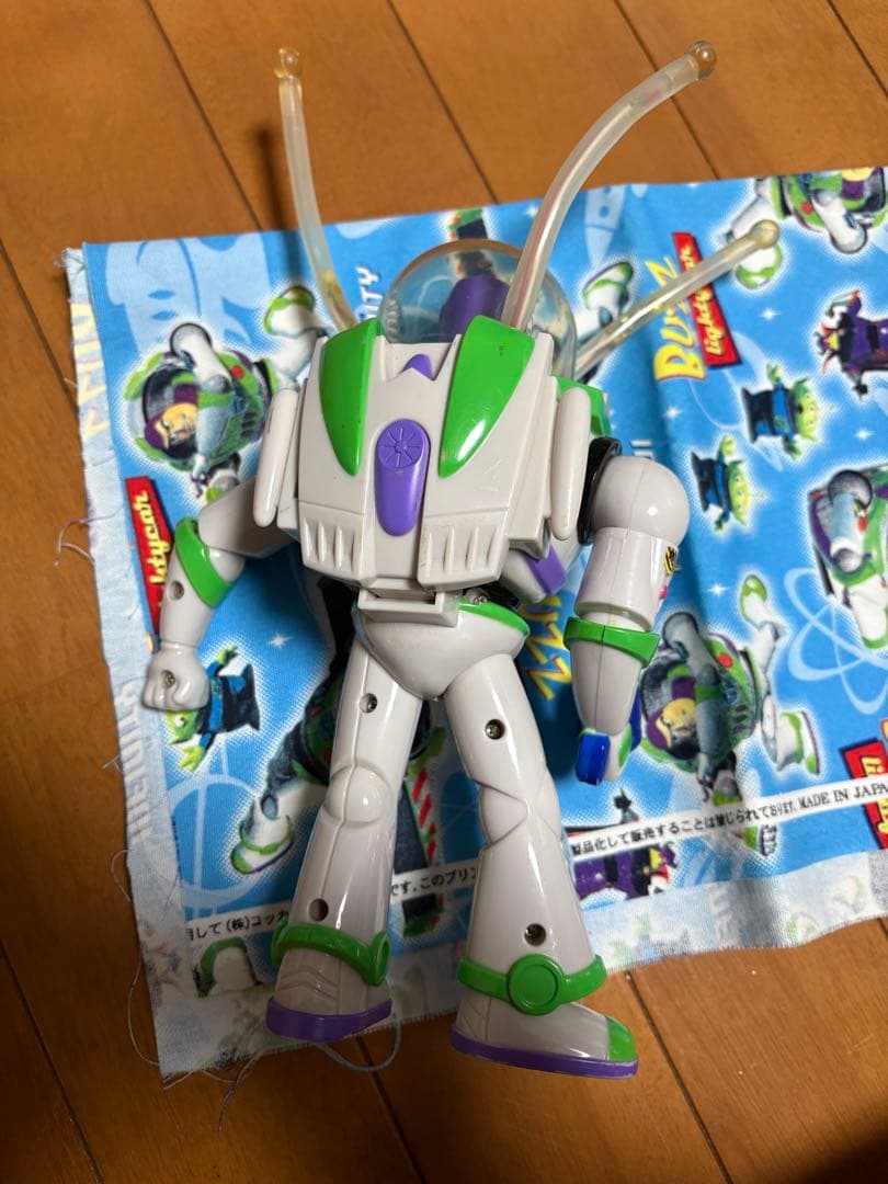 トイストーリー　バズライトイヤー ピンボール 時計 ハギレ等　まとめて