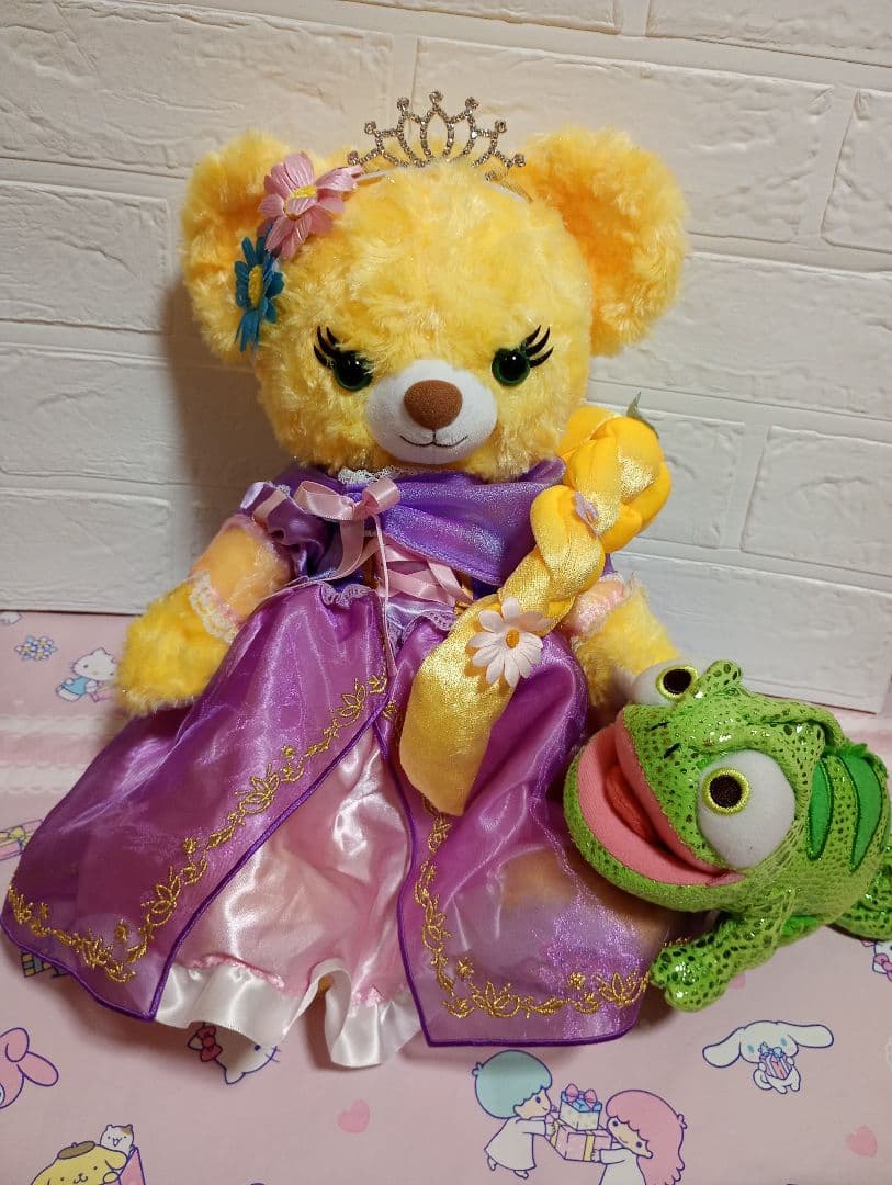 ウエルカムボード　ユニベア　ラプンツェルコスチューム付き　パスカル付き