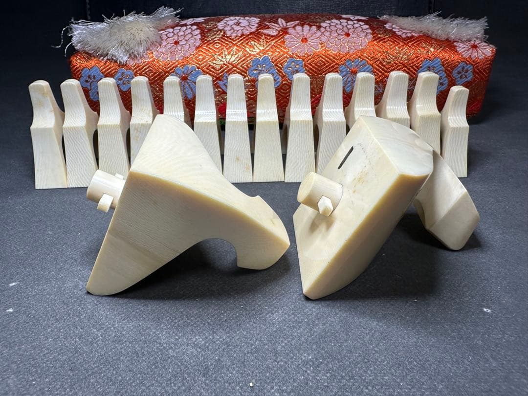 三線　琴柱 筝柱　天然素材 14個セット 和楽器　御琴　和琴 御箏琴柱 琴用