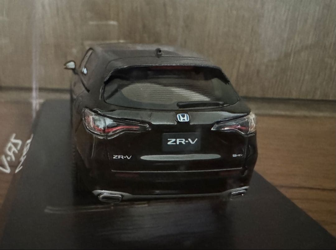ホンダ ZR-V 黒色 1/43 スケールモデル