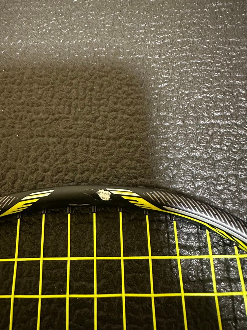 バドミントンラケット　 フォルティウス２０　2本