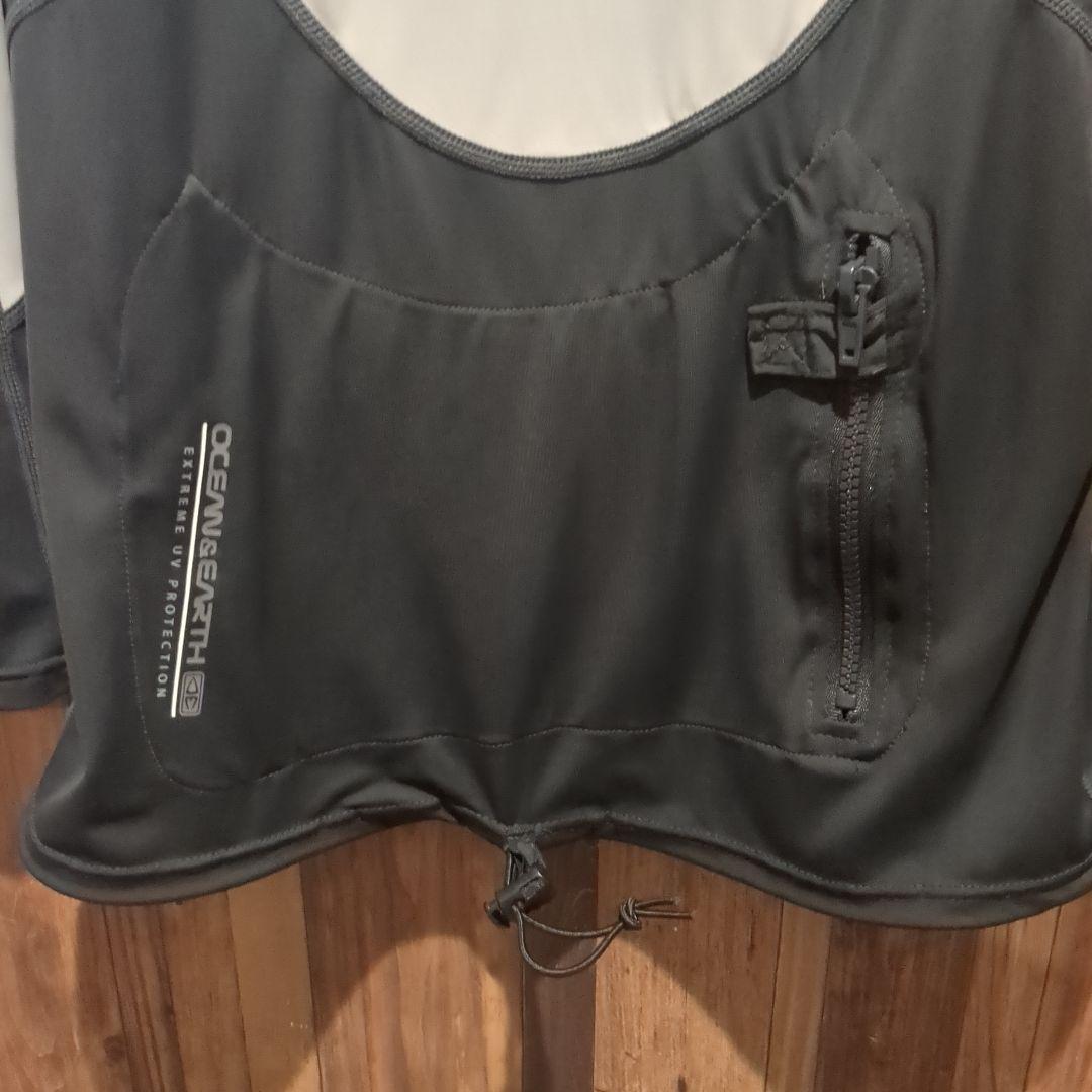 フードキャップ　長袖ラッシュガード ラッシュOCEAN&EARTH