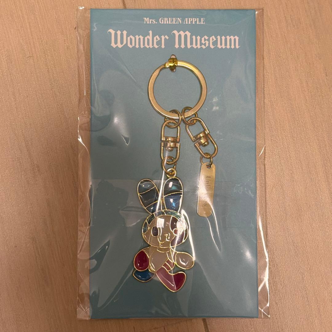 新品未使用 ミセス 展覧会 ステンドグラス キーホルダー ワンダーミュージアム