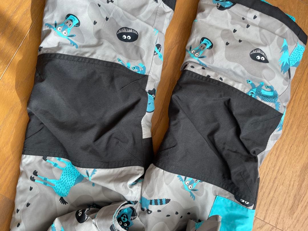 専用　優衣ちゃん専用BURTON 子ども用スノーボードウェア グレー3T