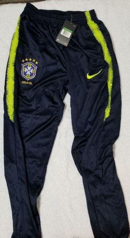 サッカー、ブラジル代表、ジャージ上下、2019年モデル、海外製XL、選手仕様