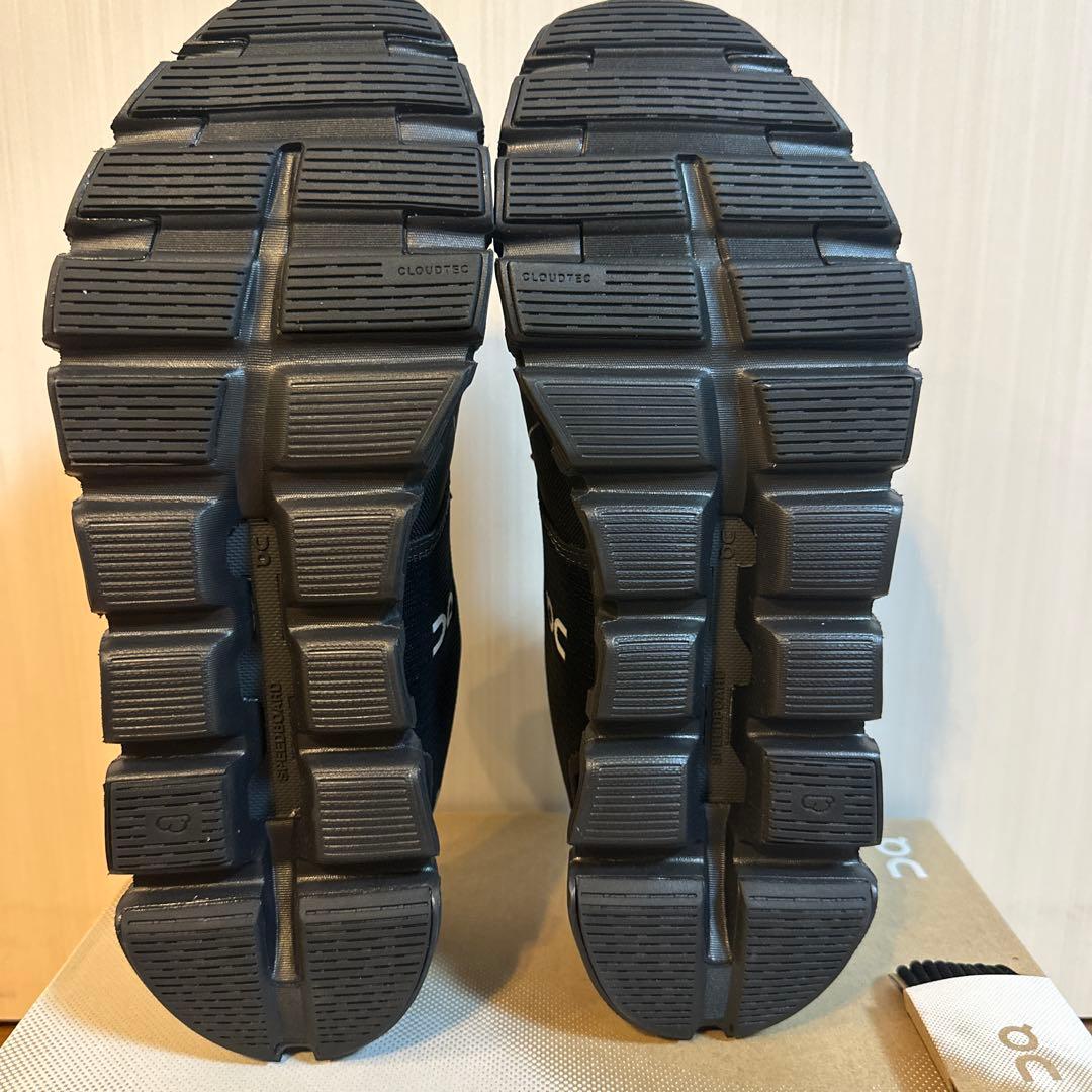 【かわうそ！新品未使用正規品】On Cloud6 Waterproof