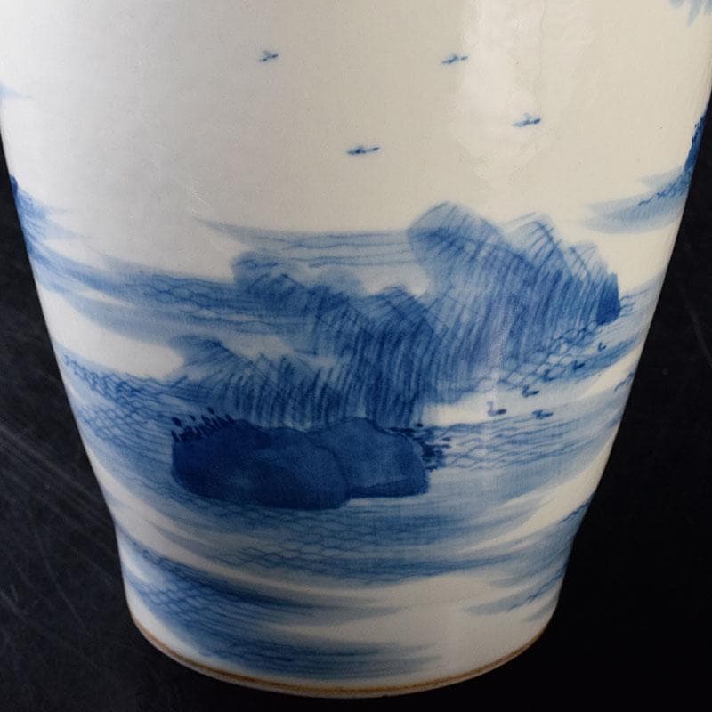 中国　大清康熙年製　青花　山水人物文　花瓶　壷　時代箱　M　R8748