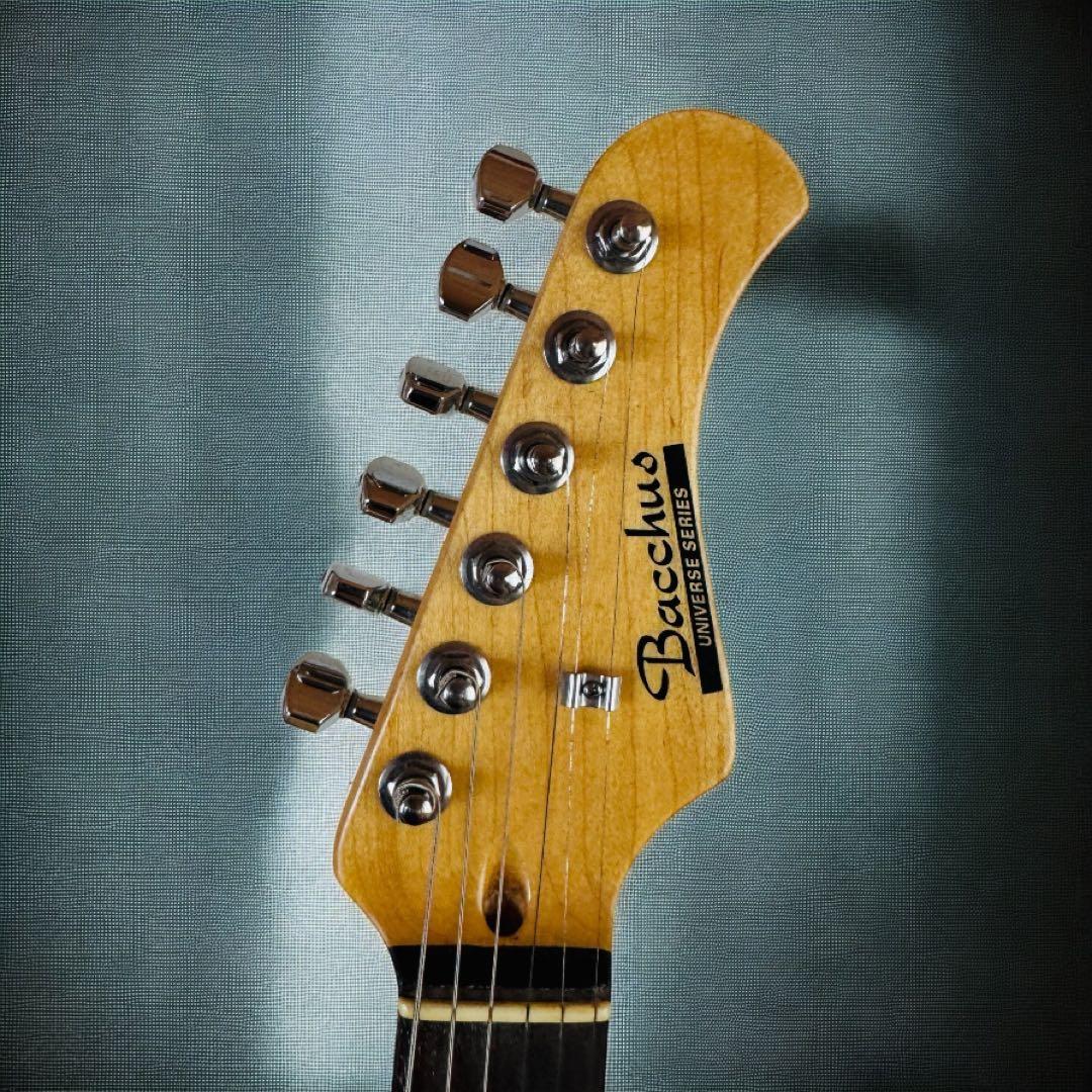 Bucchus バッカス　UNIVERSE SERIES エレキギター