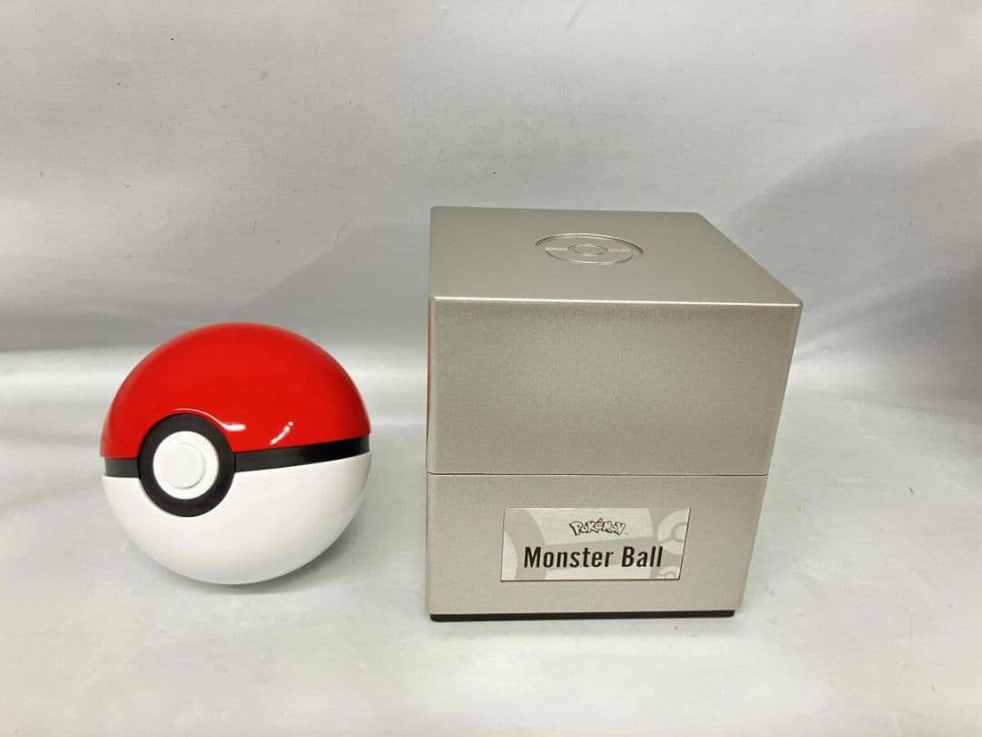 The Wand Copany社製 モンスターボール レプリカ