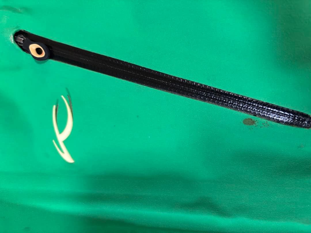 チユースKJUS　スキーウェア