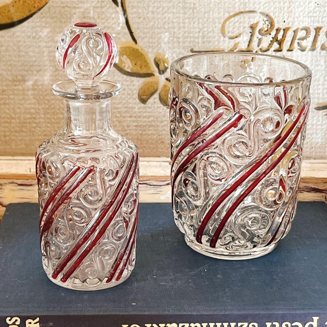 ポルティユー　美しいガラスのカップ