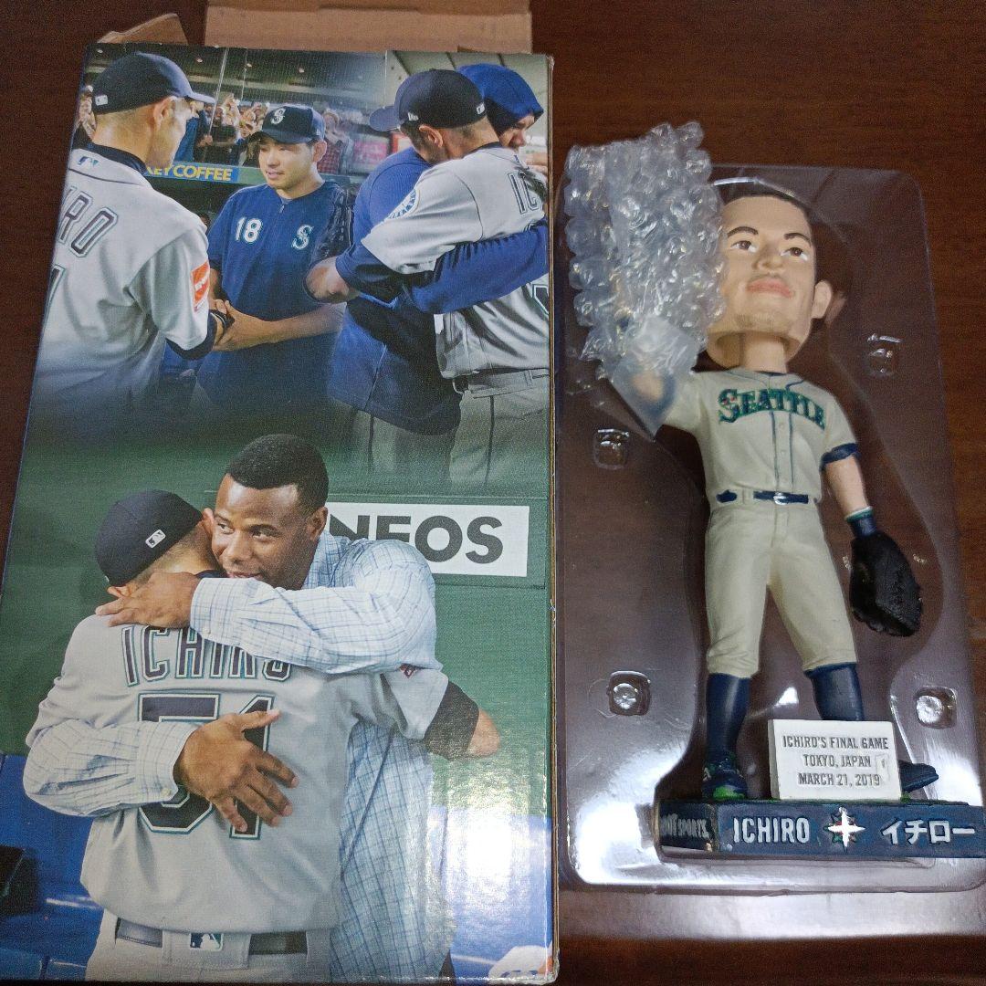 イチローさん、最後のボブルヘッド人形!大谷翔平選手とのトレーディングカード付!