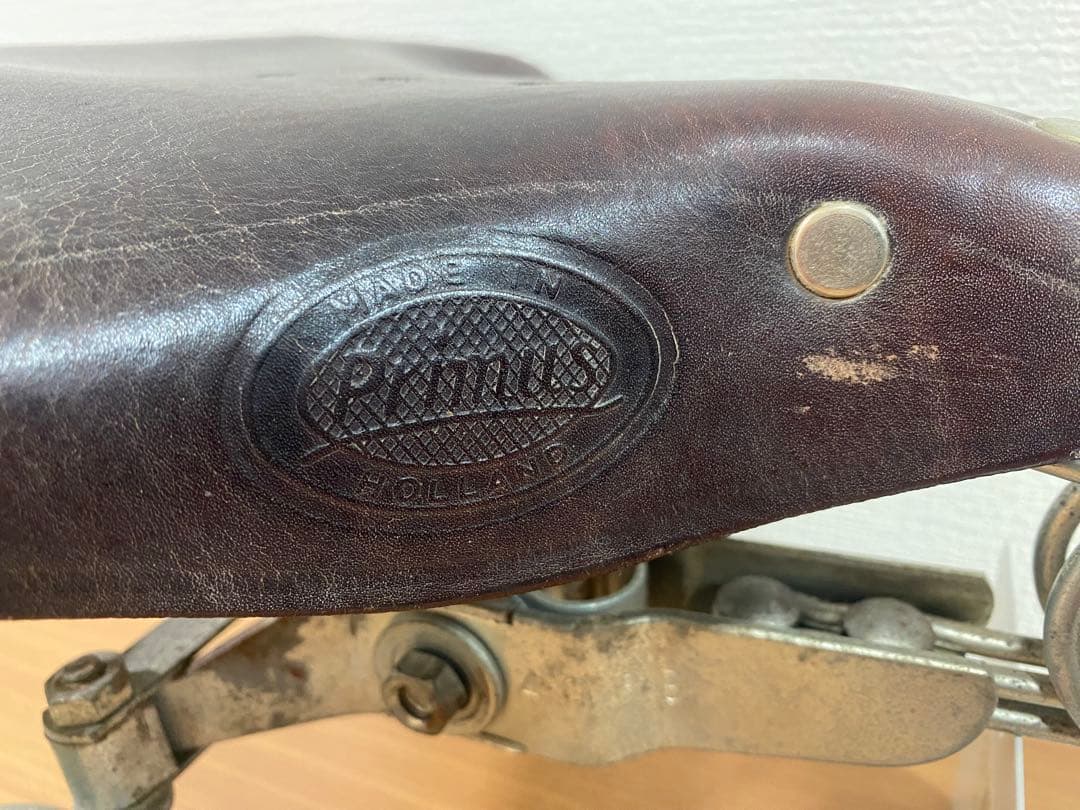 オランダ製　Lepper社　自転車用　ブラウン　レザーサドル