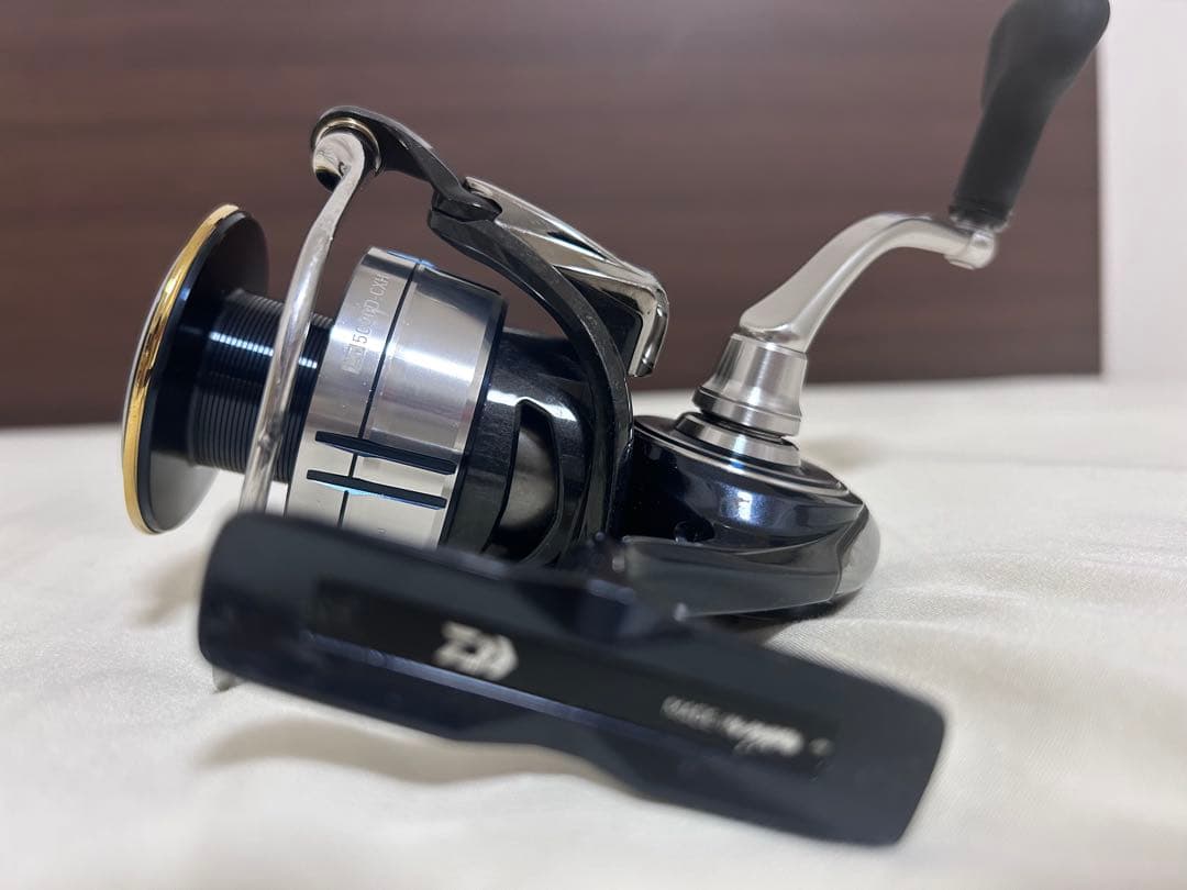Daiwa19 LT セルテート5000cxhスピニングリール