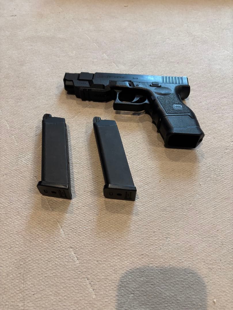 東京マルイGlock26アドバンス ガスブローバックマガジン2本付き