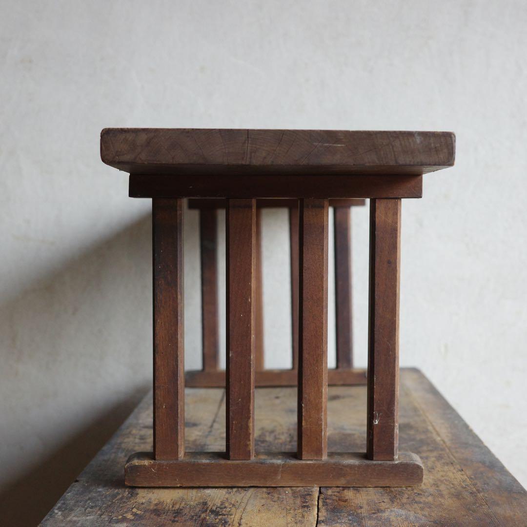 値下げしました！古家具　レトロな花台　展示台　八足台