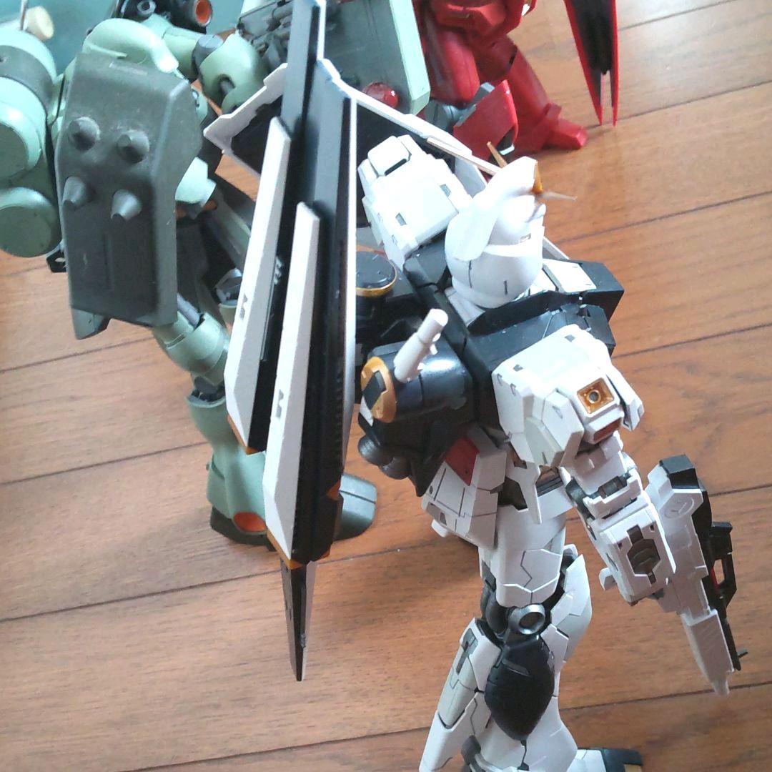 逆襲のシャア　MGニューガンダム・サザビーセット Ver.Ka