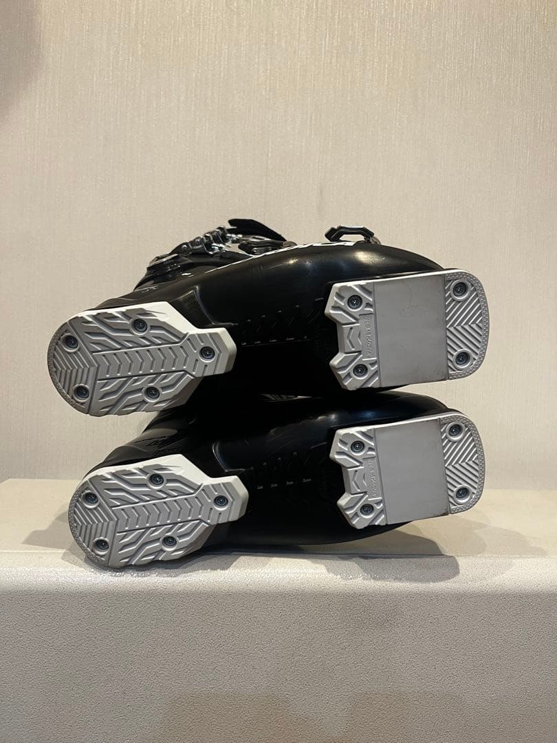 新品　ノルディカ(NORDICA) スキーブーツ 24.5cm バックルブーツ