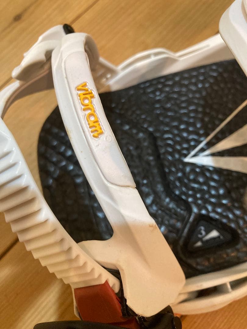 VOLCOM NITRO ビンディング ホワイト/オレンジ