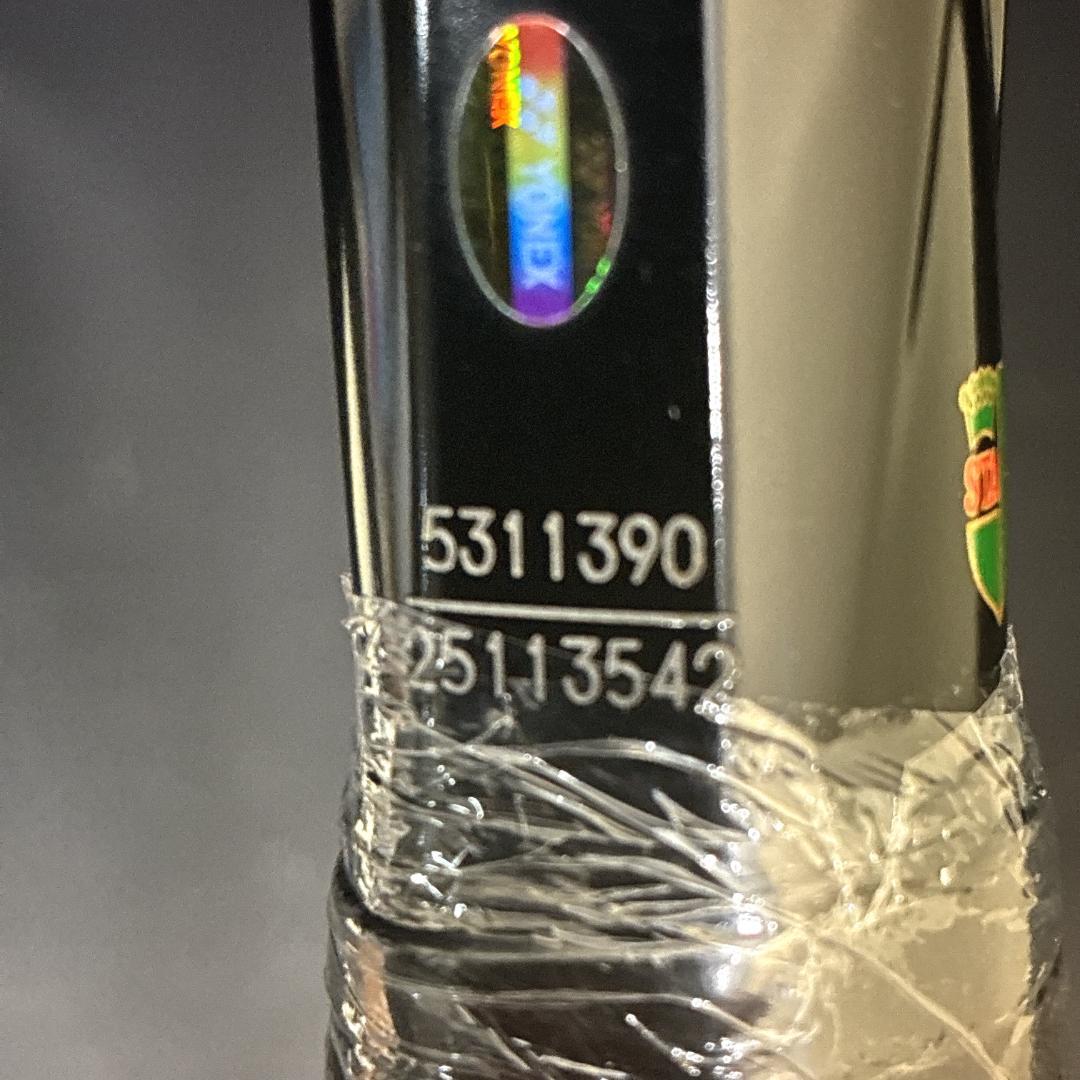 YONEX VOLTRAGE 8V ヨネックス　ボルトレイジ　軟式テニスラケット