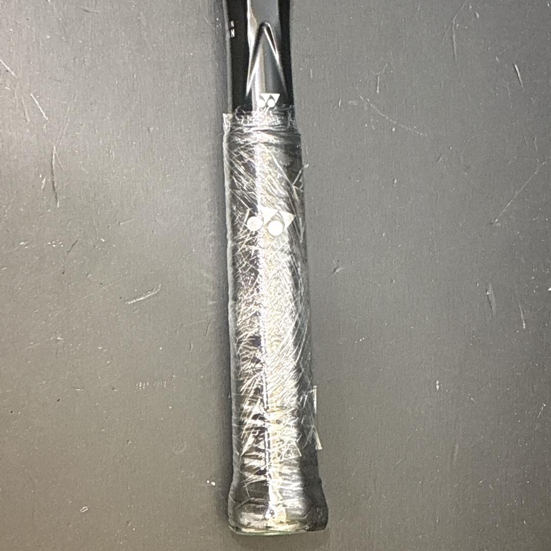 YONEX VOLTRAGE 8V ヨネックス　ボルトレイジ　軟式テニスラケット