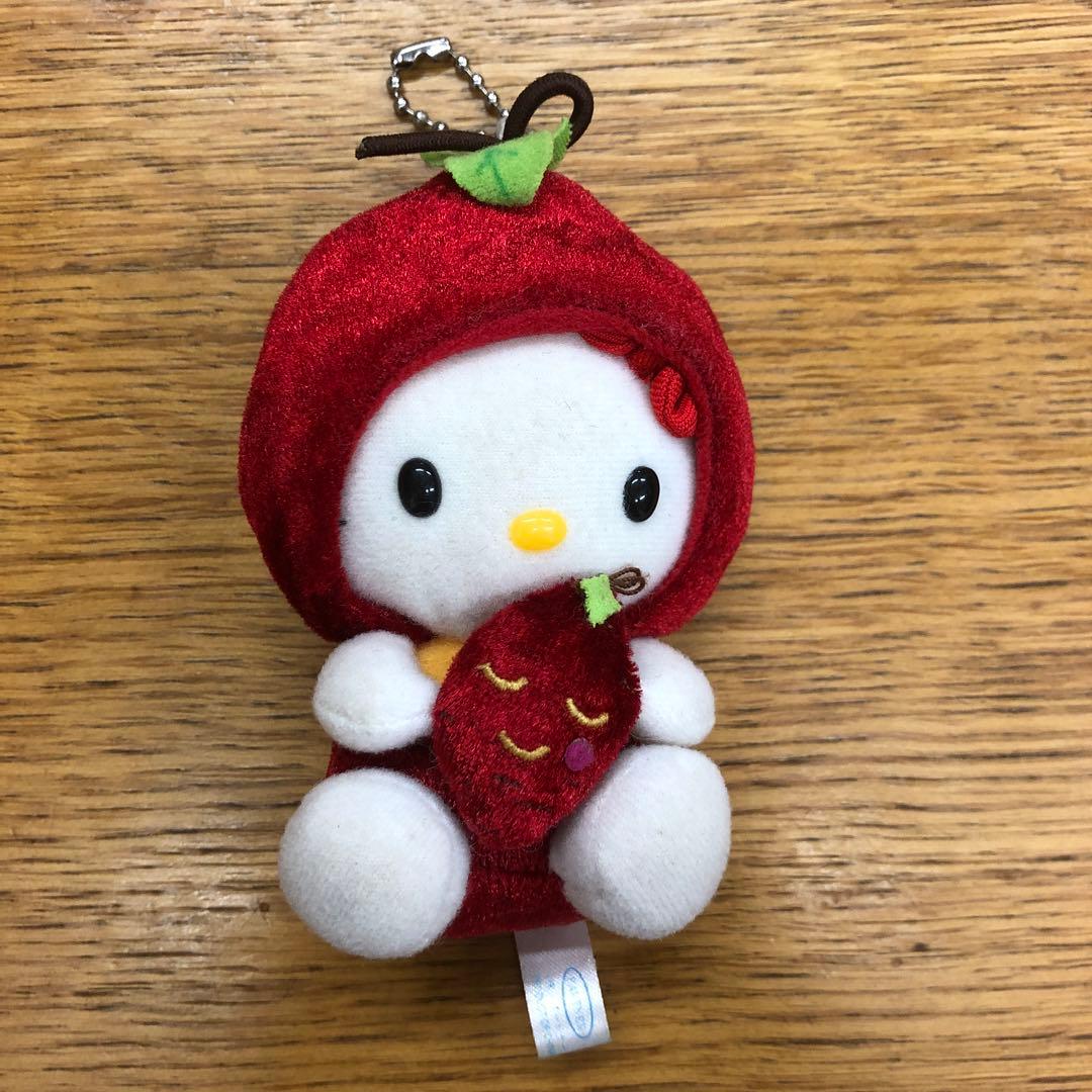 キーチェーン付きマスコット　キティちゃん（さつまいも）