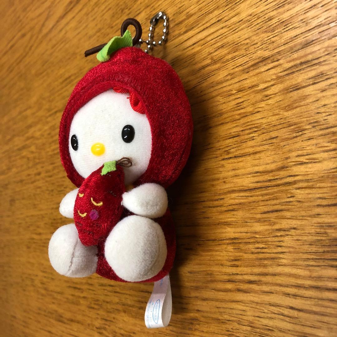 キーチェーン付きマスコット　キティちゃん（さつまいも）