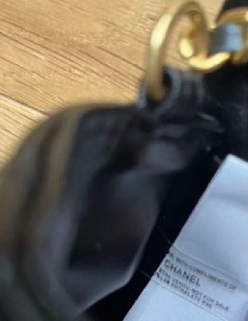 CHANEL キルティングショルダーバッグ　ハートチェーン　ノベルティー