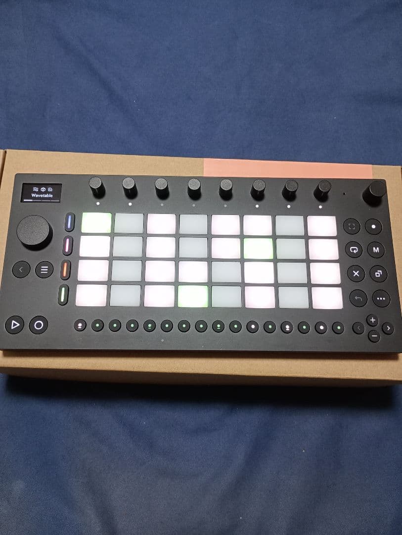 DJ機材 Ableton Move