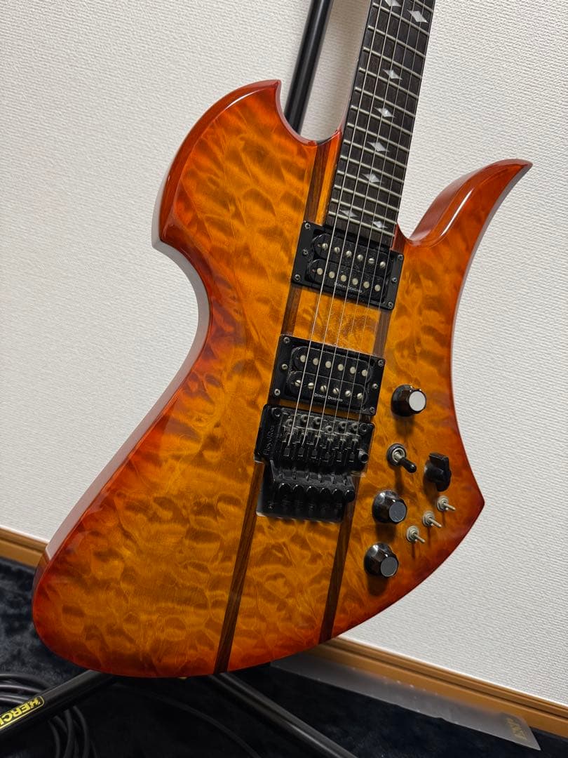 B.C. Rich モッキンバードst スルーネック