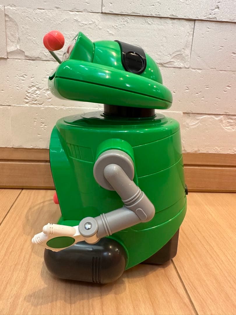 トミー おしゃべりラジオロボ しゃべろく　NTTコラボ　非売品　グリーン　緑