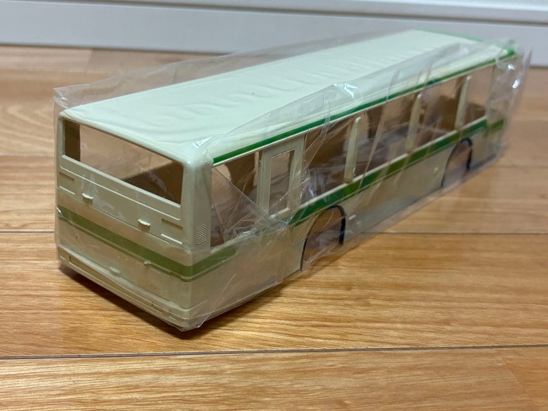 アオシマ 1/32 大阪市営バス 路線バス 三菱ふそうエアロスター ボディ塗装済