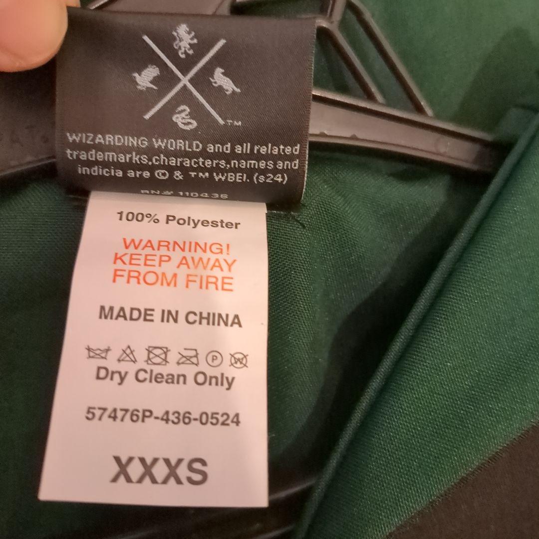 公式　ハリーポッター　スタジオツアー東京　 スリザリン ローブ XXXS 140